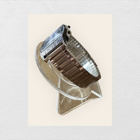 Vintage Timex F Cell Digital Alarm Silver Chrono Quartz Watch - Picture 3 of 4